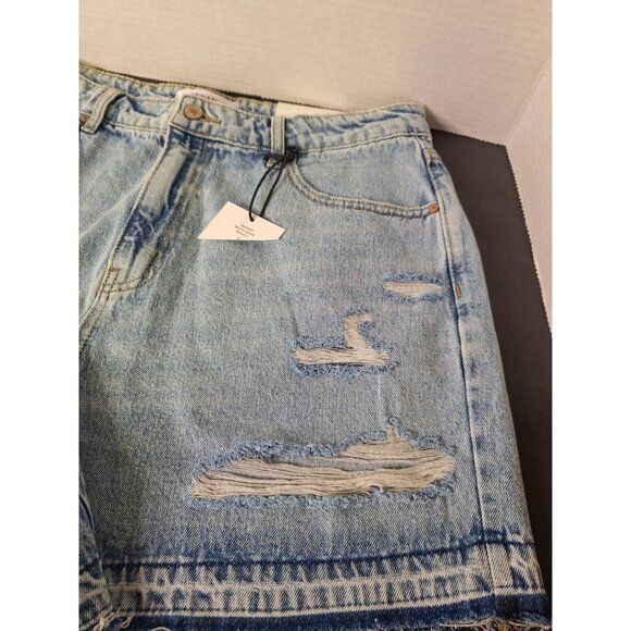 Zenana Shorts Women's Size XL 35X5 Cutoff Distressed Medium Wash Denim - Picture 2 of 6